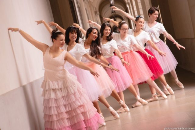 Séance EVJF Originale en Ballerines à Lyon