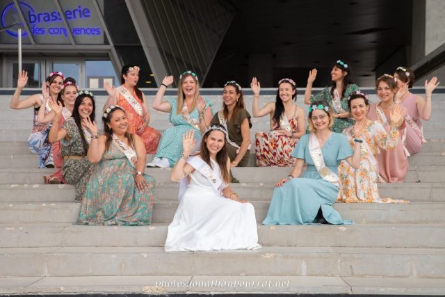 EVJF chic en robes à Lyon Confluence